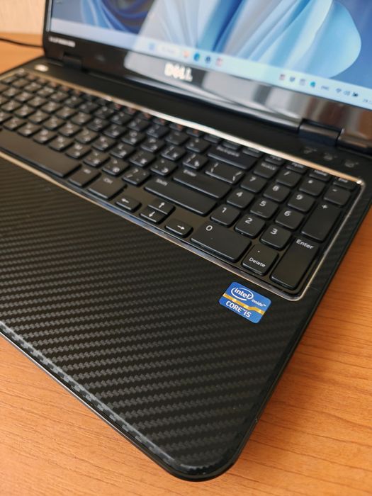 DELL Inspiron N5110 15.6"/Intel Core i5 /6 DDR3 /128 SSD + 500 HDD