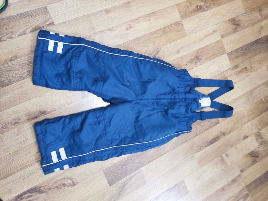 Zimowe spodnie na szelkach chłopięce r 98 Cool club