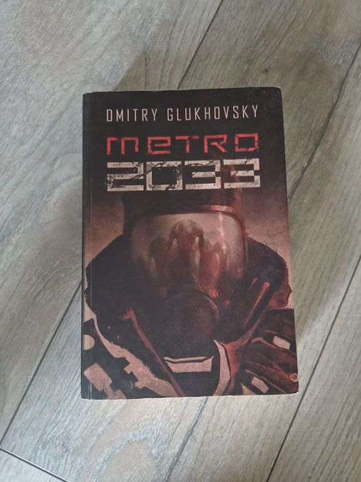 Metro 2033 Dmitry Glukhovsky