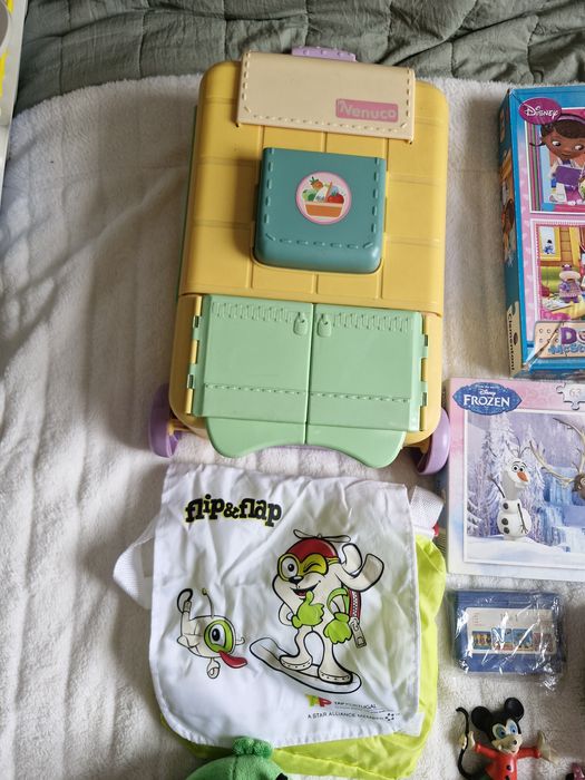 Brinquedos a 4€ cada