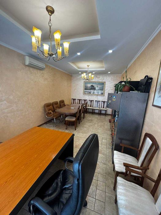 Оренда офісного приміщення 50 м2 Саксаганського, 119 БЦ Botanic Towers - More