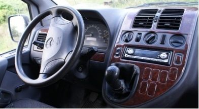 Декор накладки панели Mercedes VITO 639 / 638 (вито 638/ 639)
