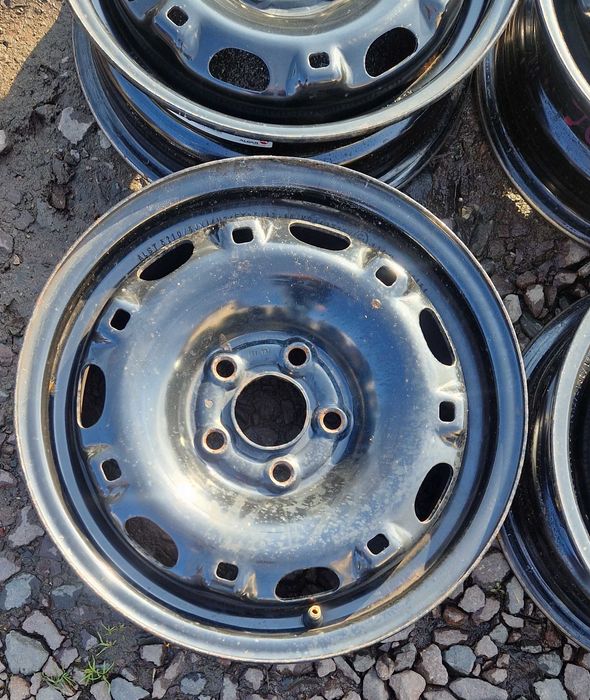 Felgi stalowe VW Seat Skoda 5x100 5Jx14 ET35 Kpl.