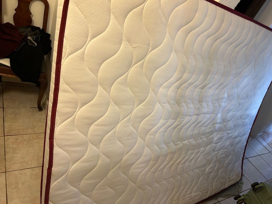 Colchão como novo 1,50/1,95