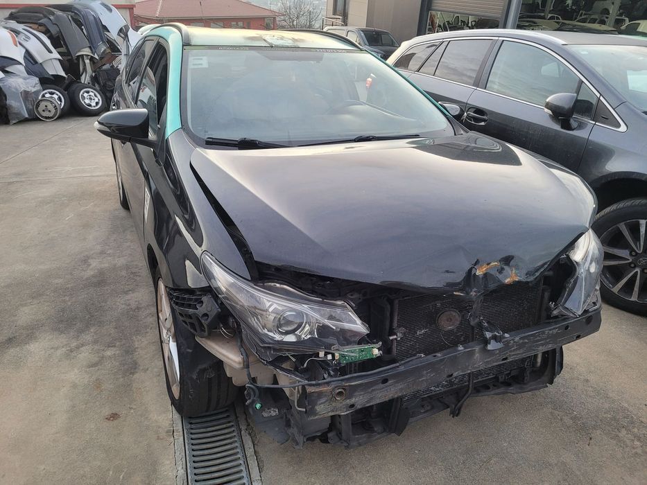 Toyota Auris Sw 2015 para peças