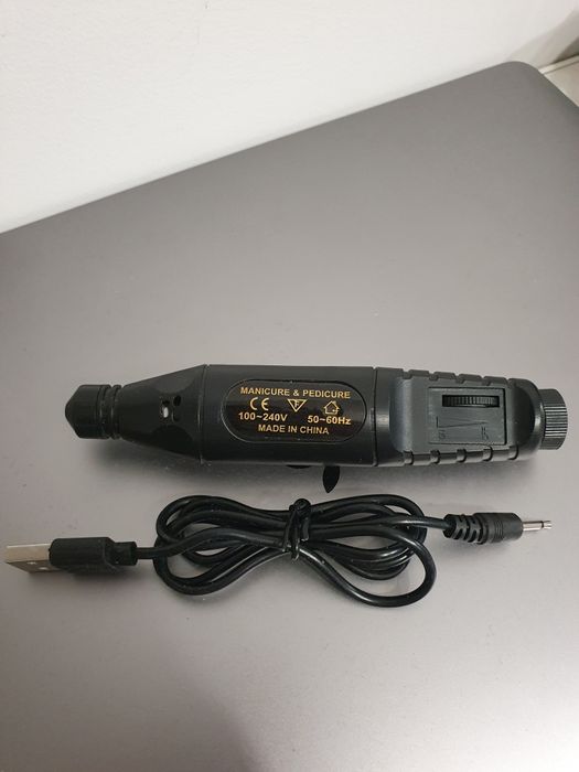 Frezarka do paznokci mini na USB