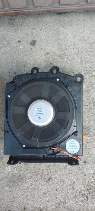 Glosniki woofery pod fotele hifi bmw e60 e61