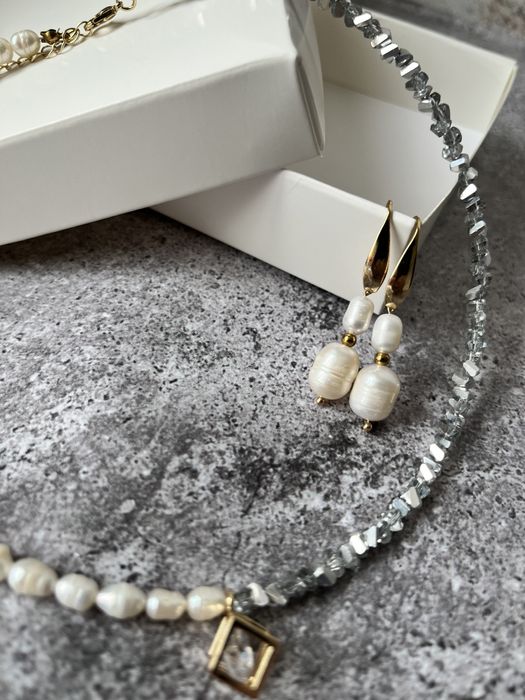 Набір  (чокер, браслет, сережки)