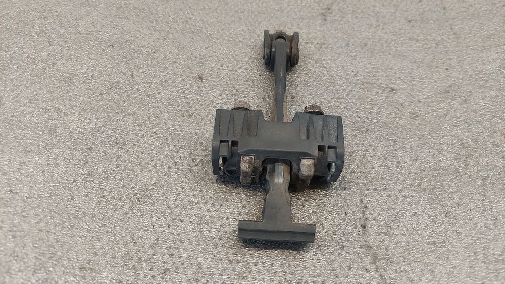 Esticador / limitador porta trás direito OPEL Astra H Caravan (L35)