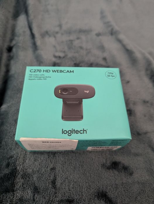 Нова Logitech C270 HD 720p веб-камера — запакована