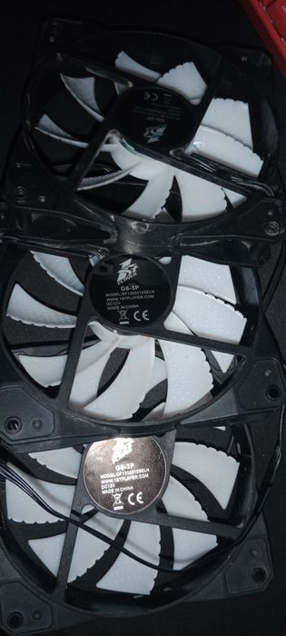 4 корпусні вентилятори 120мм 1stplayer ціна за 1шт продаю 4комплектом