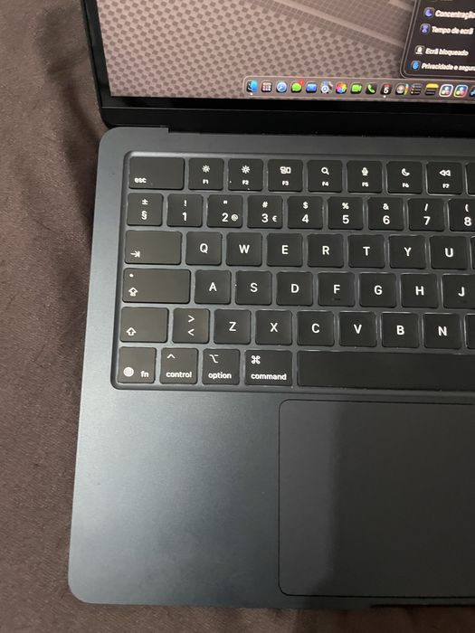 Macbook M4 Air 16GB/256gb SSD 13”