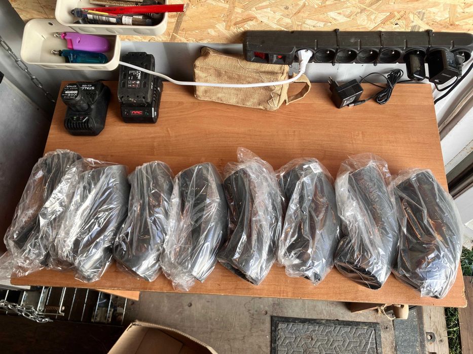 Kolano systemu rynnowego KROP 90/67,5 st. RAL 7016 Grafit.