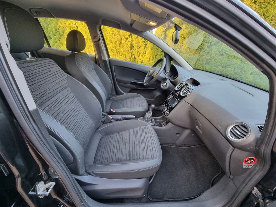 Opel Corsa D 1,2 16V, 127000 km, klima, opłaty, Niemcy