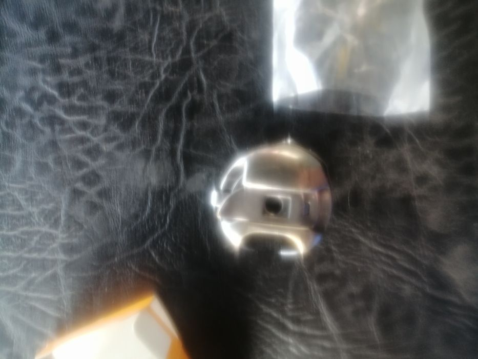 Челнок на швейную машинку