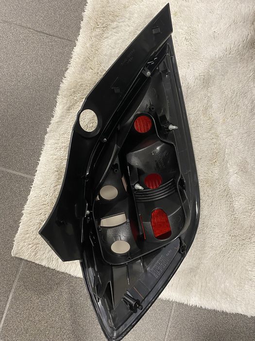 Farol traseiro Astra H - origem