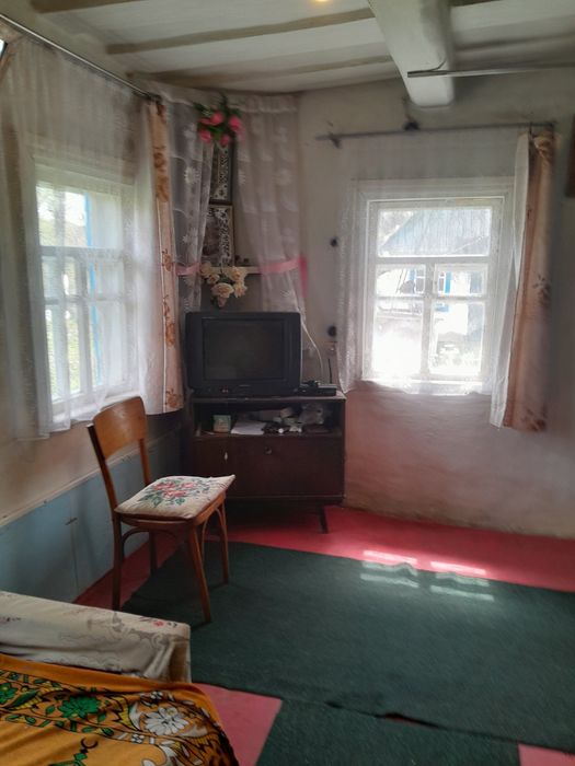 Продається будинок с.Голов'ятине Черкаський район 067 943 97 00