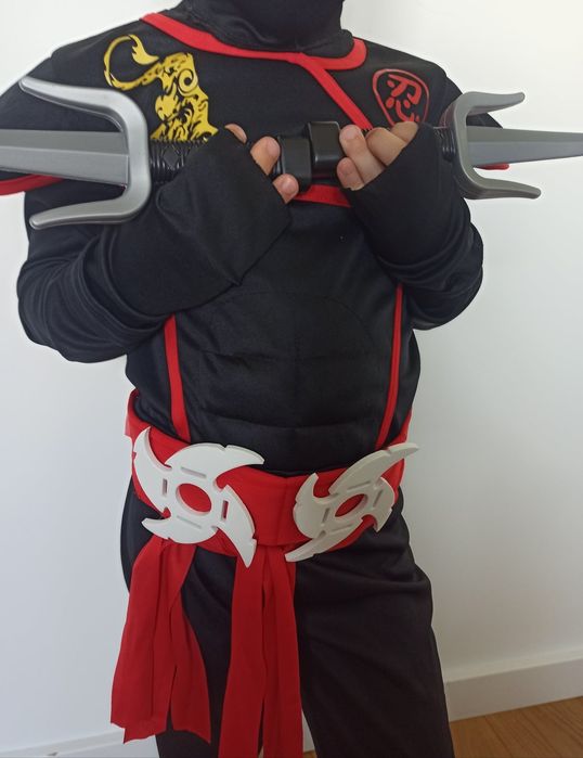 Nowy strój, kostium Czarnego Ninja Ninjago (Rozm.104)
