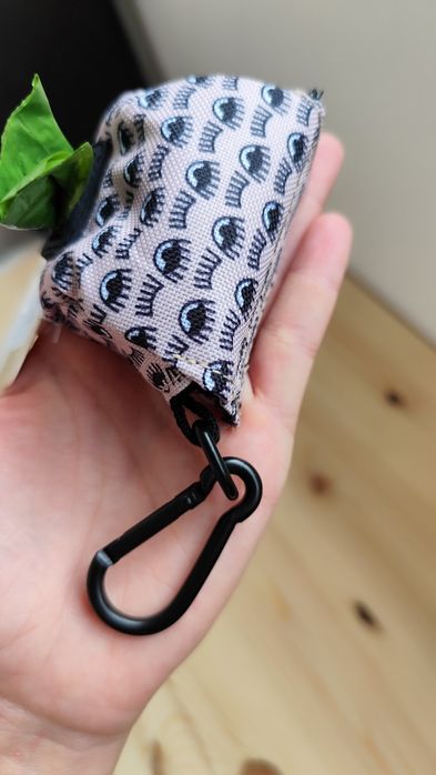 Dispensador de sacos para apanhar cocó animais Beeztees