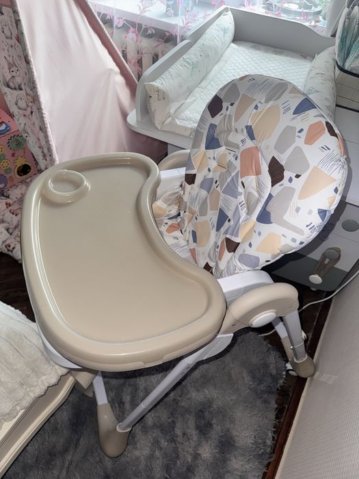 Стільчик для годування Bambinelli HCY018