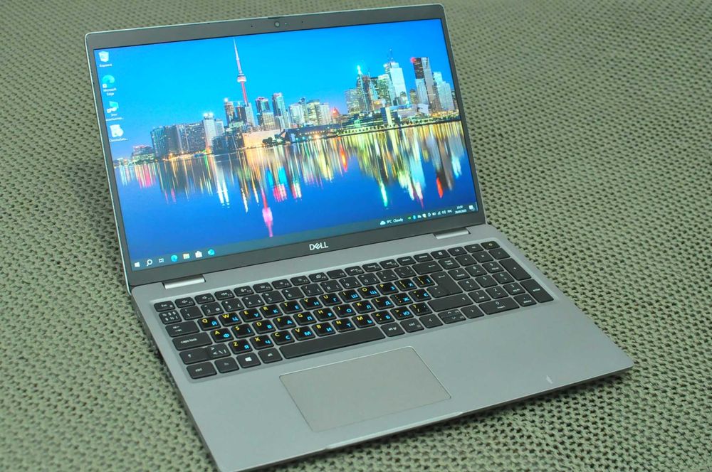 Игровой ноутбук Dell Precision 3560 (Core i7 / 32Gb/ SSD /NVIDIA-2Gb)