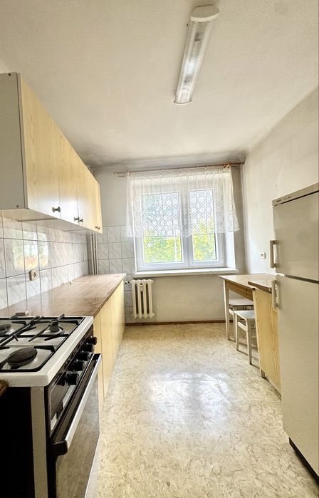 44m , 2 pokoje , balkon