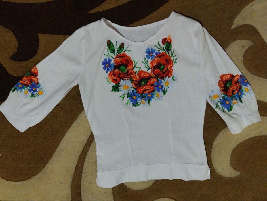 Вишиванка льон ручна робота 42-44