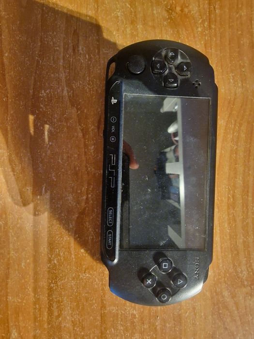 Sprzedam psp z kablami