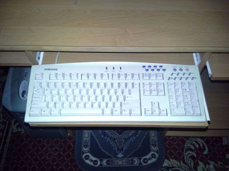 Zestaw głośników Philips.