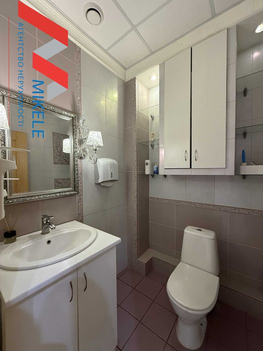 Приміщення 190м2 Дніпровська набережна 25-Б м. Осокорки ТЦ River Mall