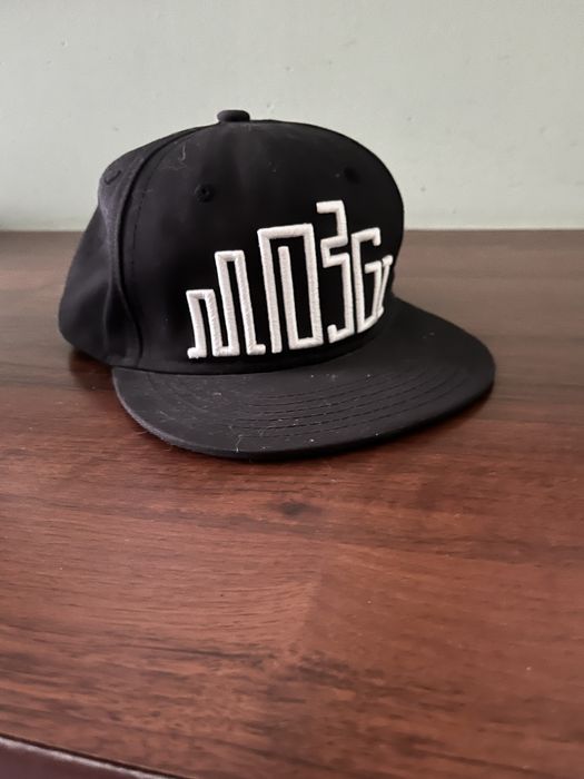 Продам стильну кепку-снепбек MOZGI WEAR оригінал