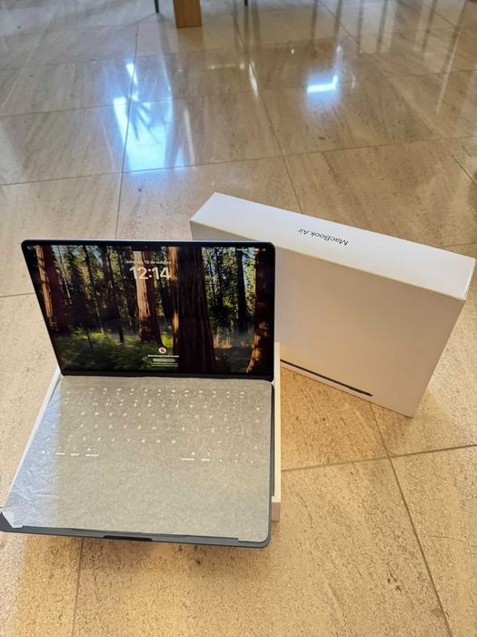 MACBOOK Air 13 M4, 16GRAM, 516GB Armazenamento 2025