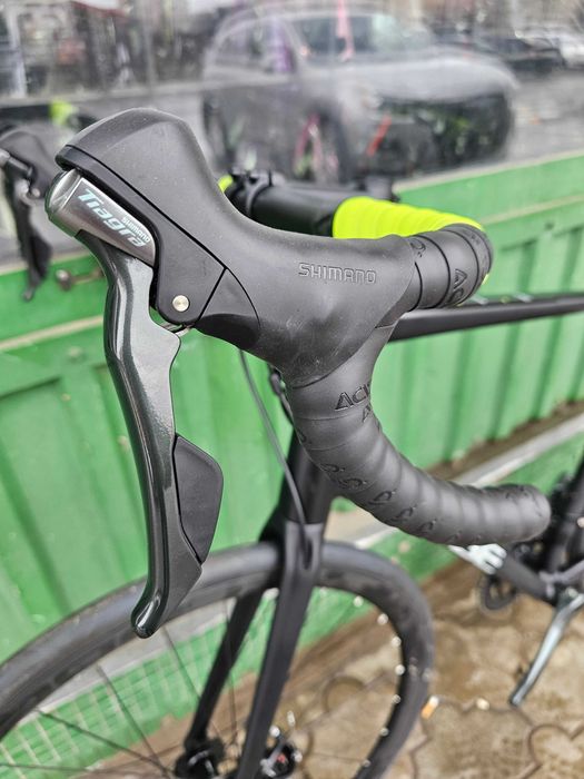 Новий Cube Attain Race