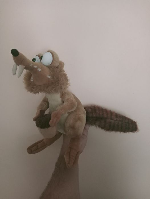 Wiewiórka epoka lodowcowa maskotka