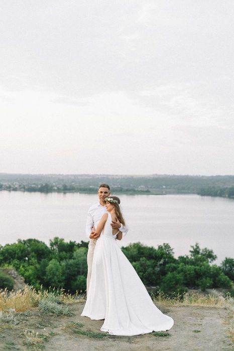 Весільна сукня 3000