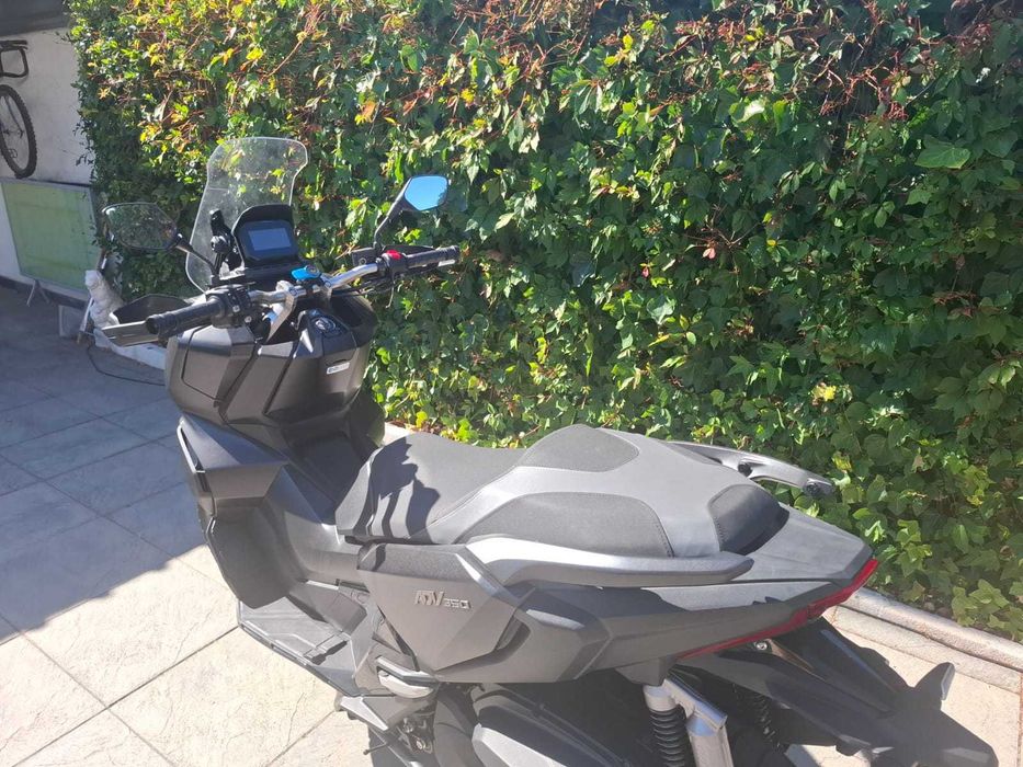 Honda ADV 350 2024