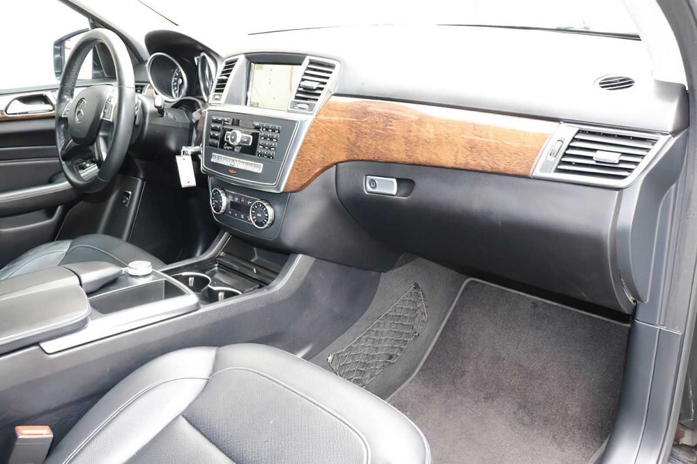 Mercedes-Benz M-Class ML 350 BlueTEC      2014