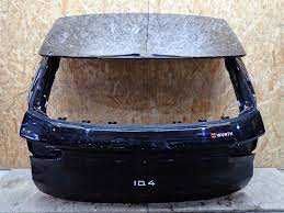 Ляда Volkswagen на моделі, які вказані в описі ришка багажника