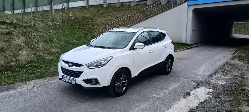 Hyundai ix35 Hyundai ix35 1.7 crdi 116KM oryg lakier i przeb 127 tys km piękny