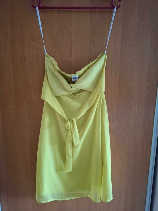 Sukienka żółto - limonkowa Vero Moda, rozmiar S.