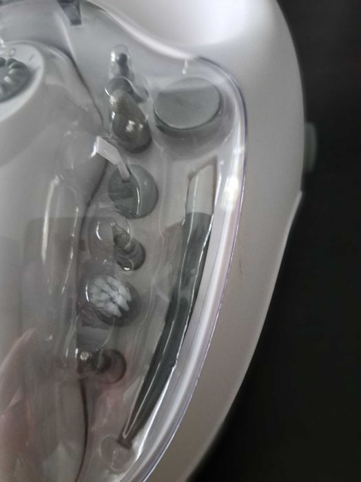 Frezarka Urządzenie do manicure i pedicure Sanitas hydromasaż kąpiel