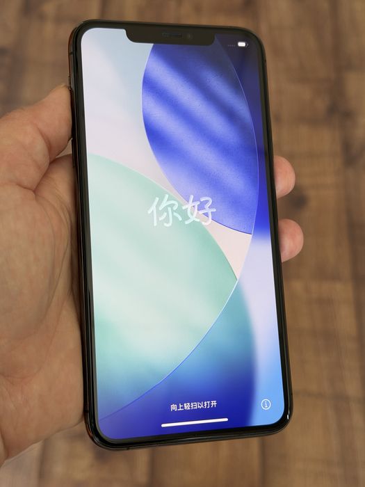 Apple iPhone 11 Pro Max 64GB kosmiczna szarość