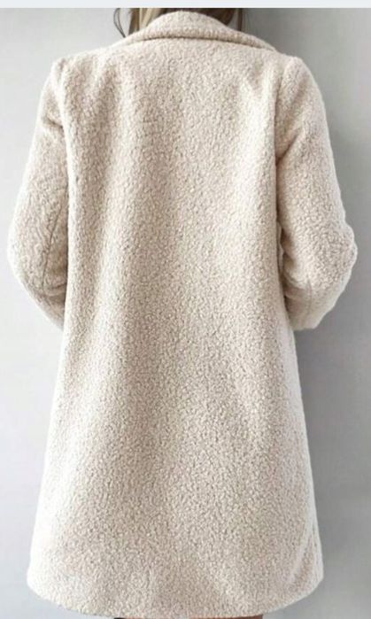 Sprzedam płaszcz ecru S