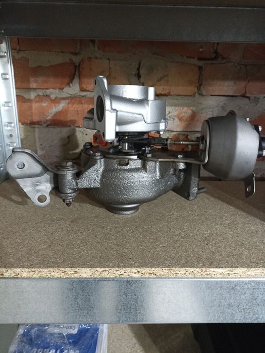 Турбіна 2.0.   Peugeot, Citroen