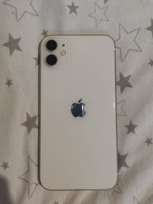 Продам айфон 11 128гб