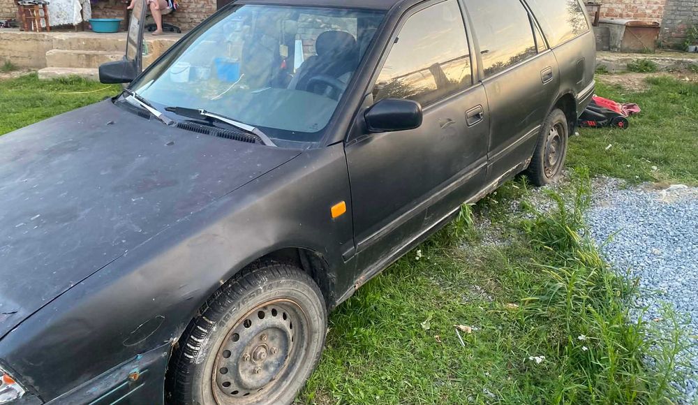 Автомобіль Nissan