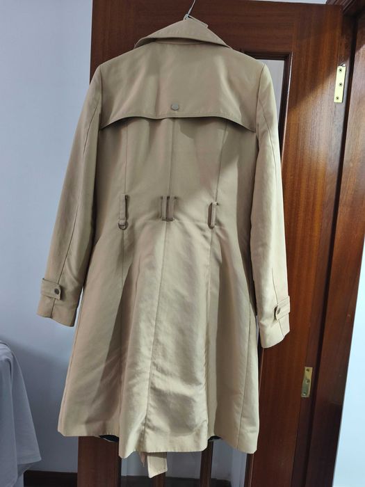 Gabardina Creme com cinto  - Tamanho L