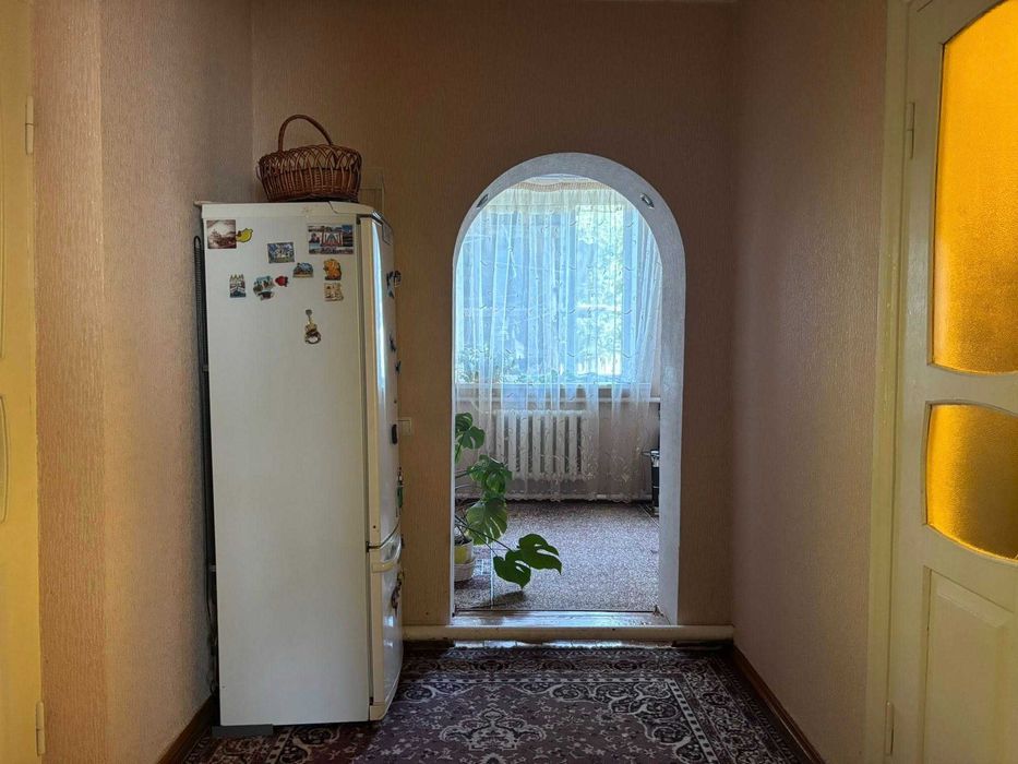 Продаж 2 поверхового будинку з гаражем і ділянкою, вул. Шевченка 15