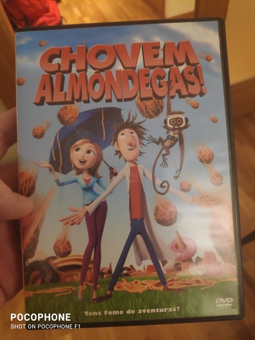 DVDs infantis 4€ cada -Monstros Vs Aliens+Chovem Almondegas...