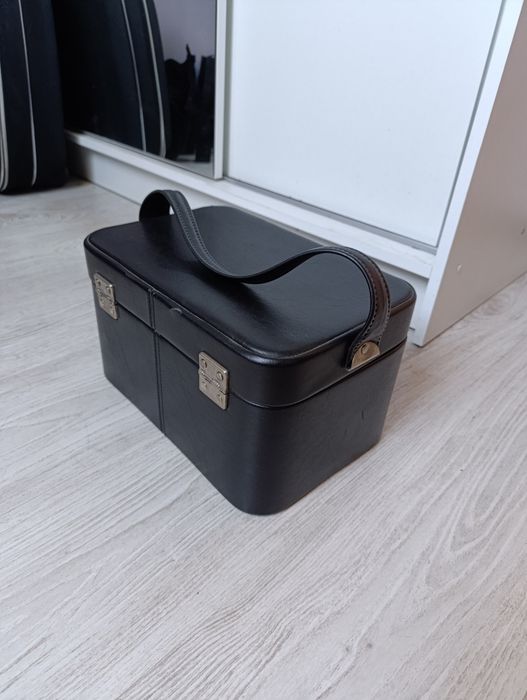 Kuferek na kosmetyki bon voyage